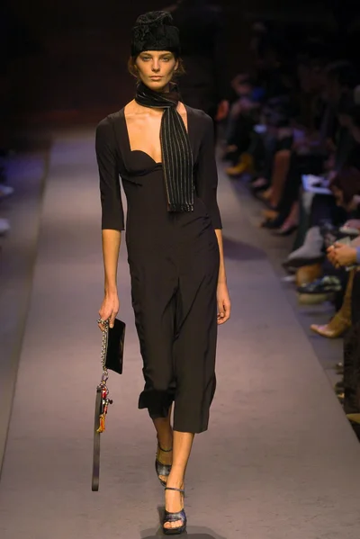 Look 8